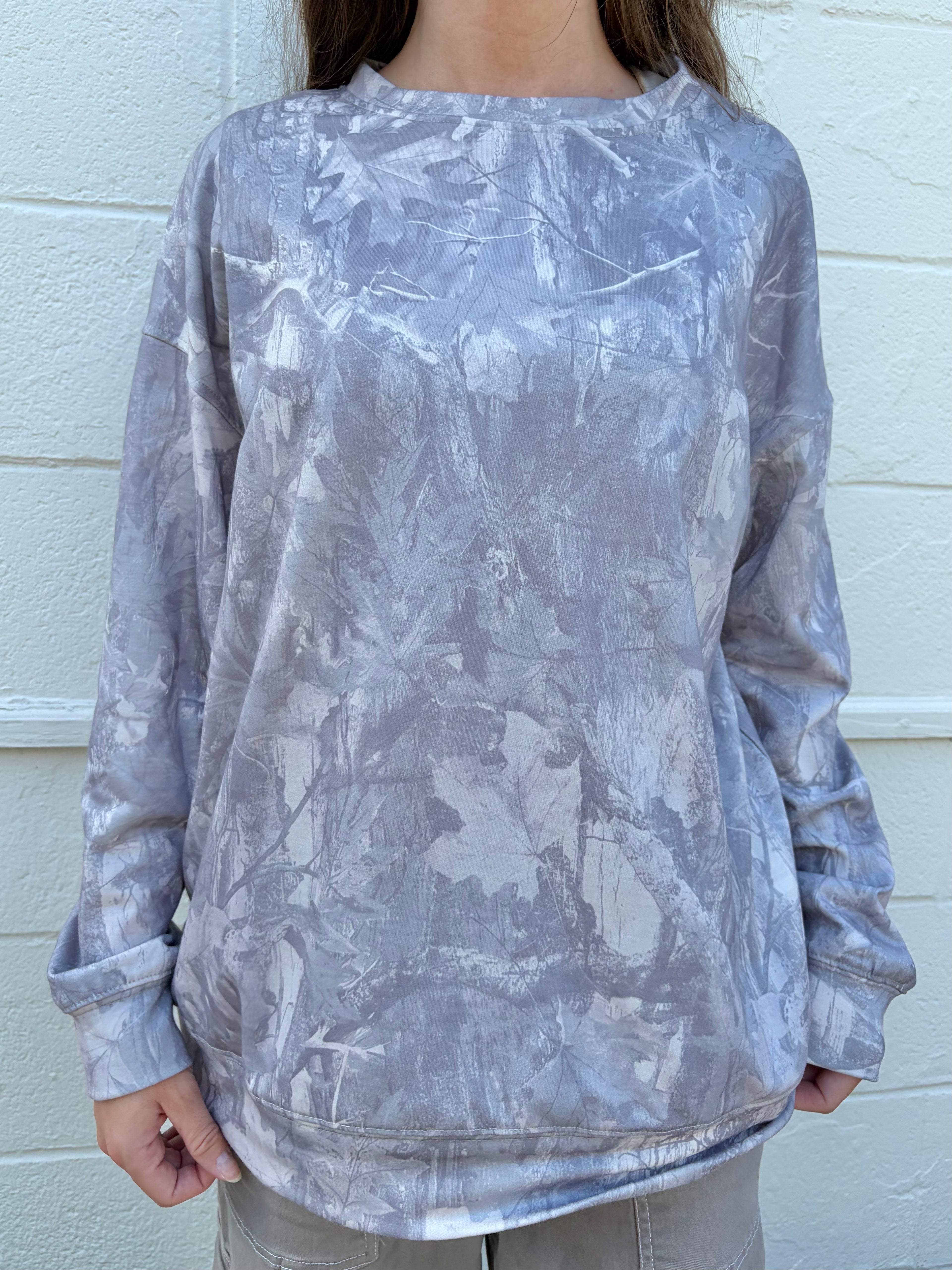 Camo Print Crewneck Long Sleeve Top